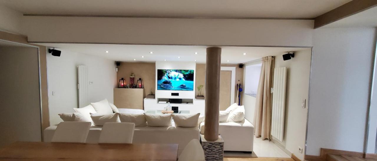 Appartement En Bord De Lac Avec Jaccuzi Publier Exterior foto